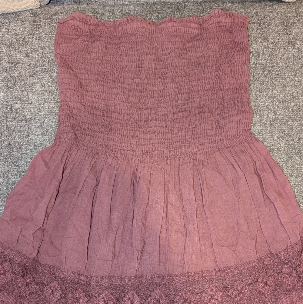 Elegant Strapless Mauve/Brown Dress